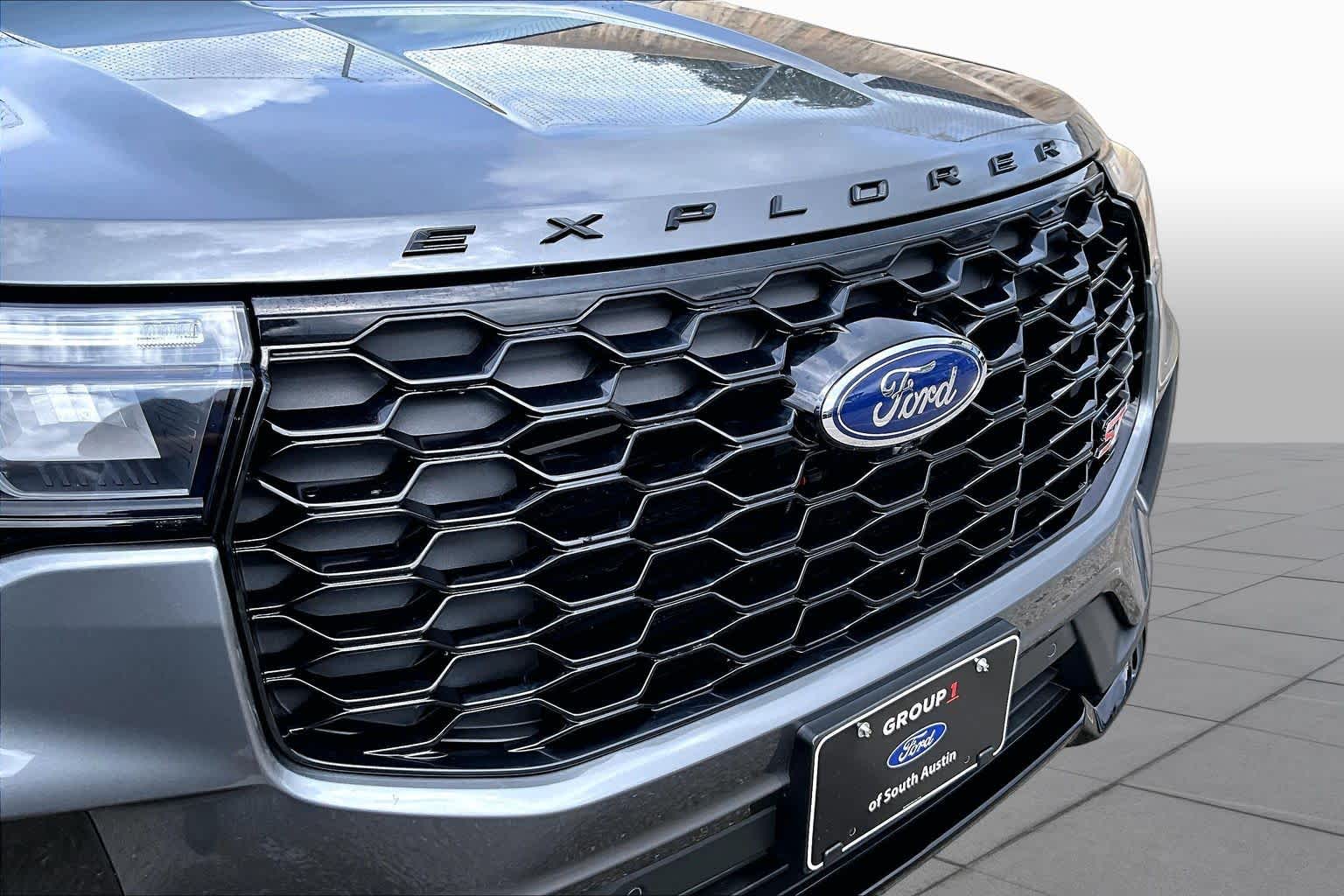 2025 Ford Explorer