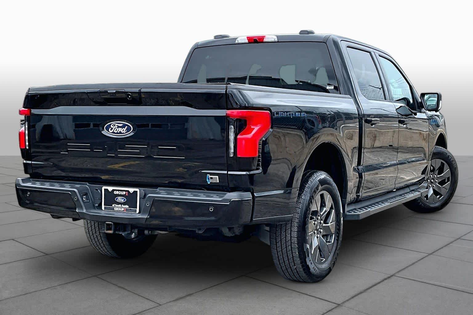 2025 Ford F-150 Lightning