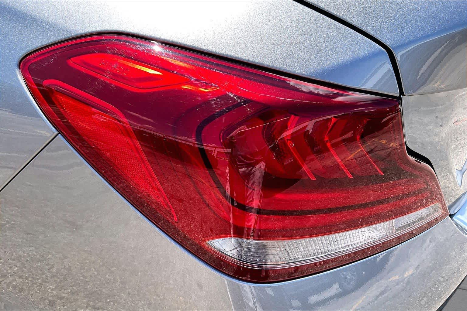2020 Genesis G70