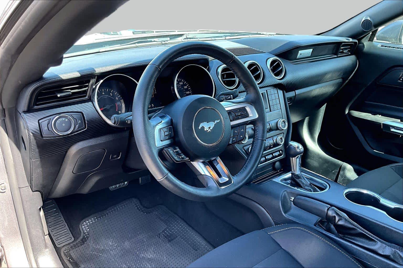 2021 Ford Mustang