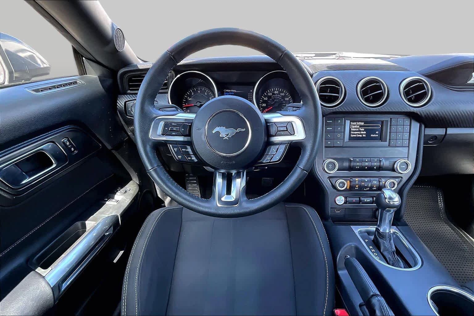 2021 Ford Mustang