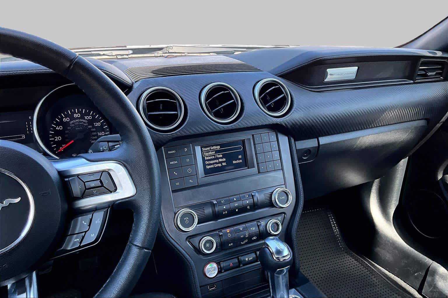 2021 Ford Mustang