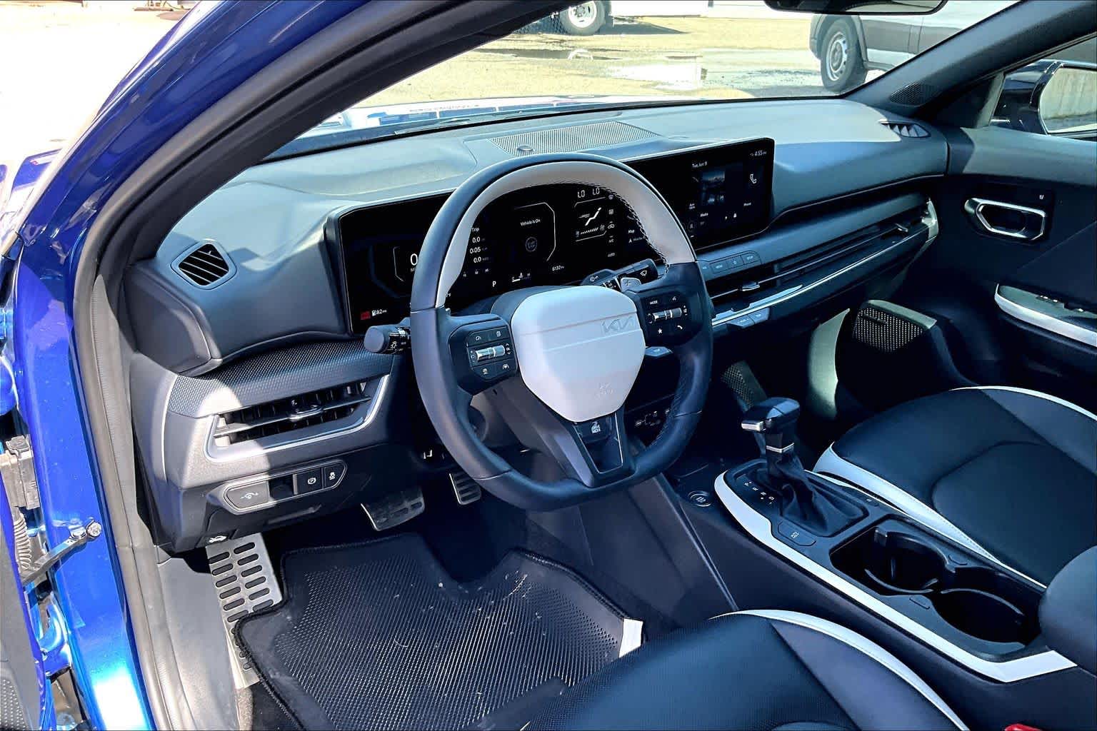 2025 Kia K4