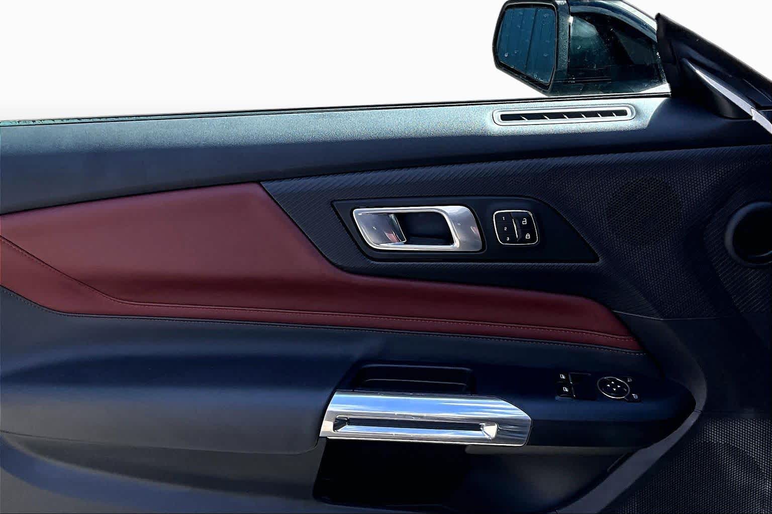2025 Ford Mustang