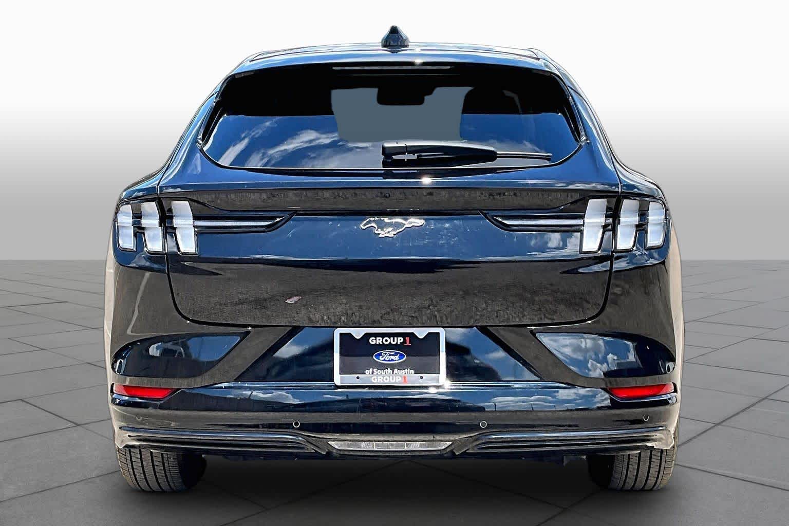 2025 Ford Mustang Mach-E