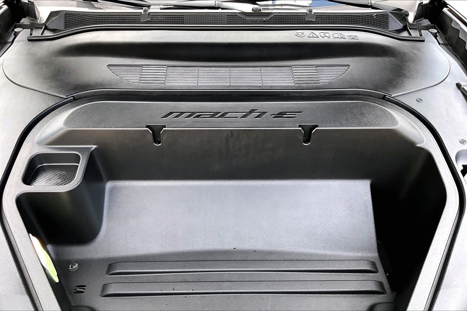 2025 Ford Mustang Mach-E