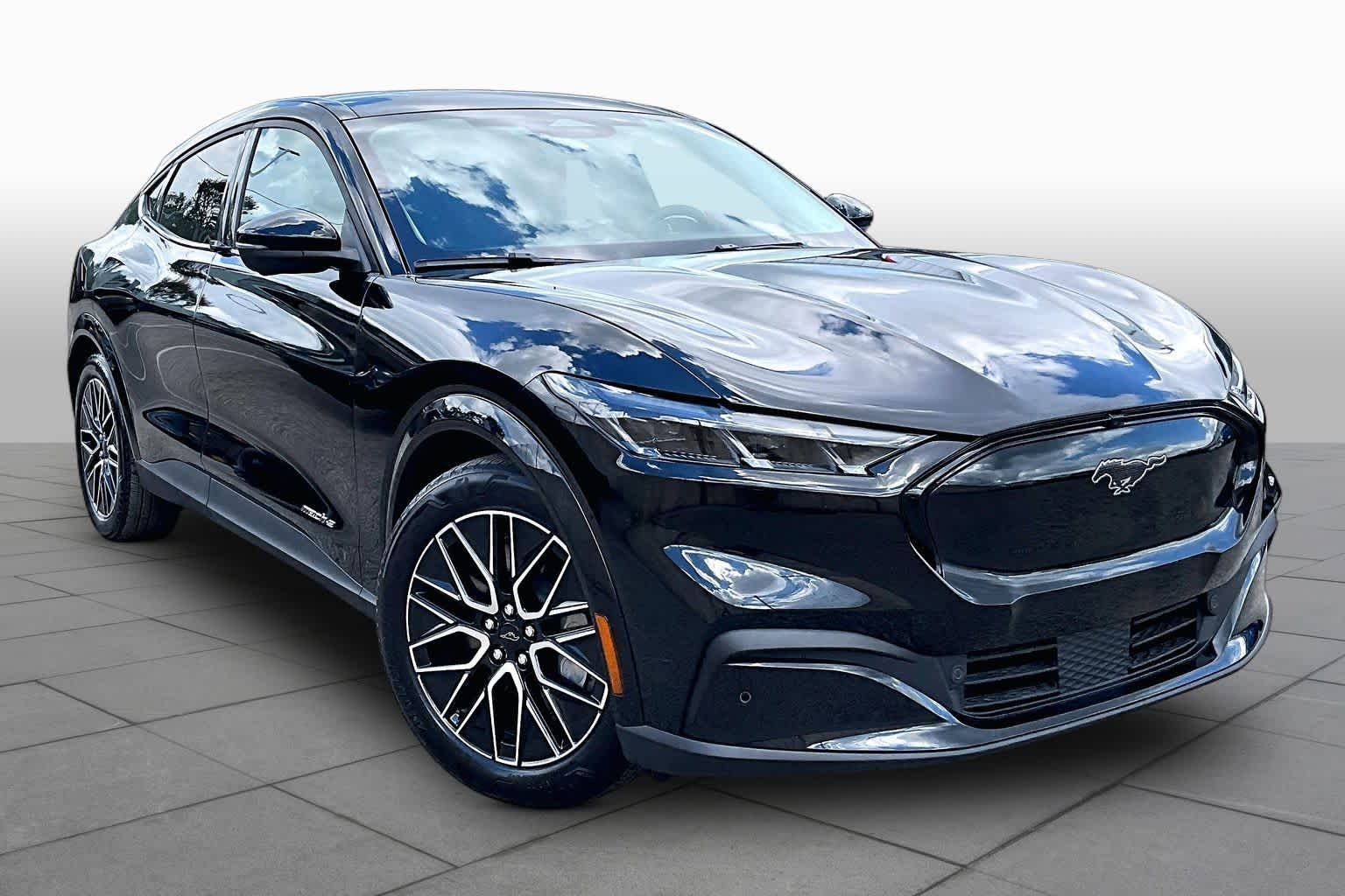 2025 Ford Mustang Mach-E