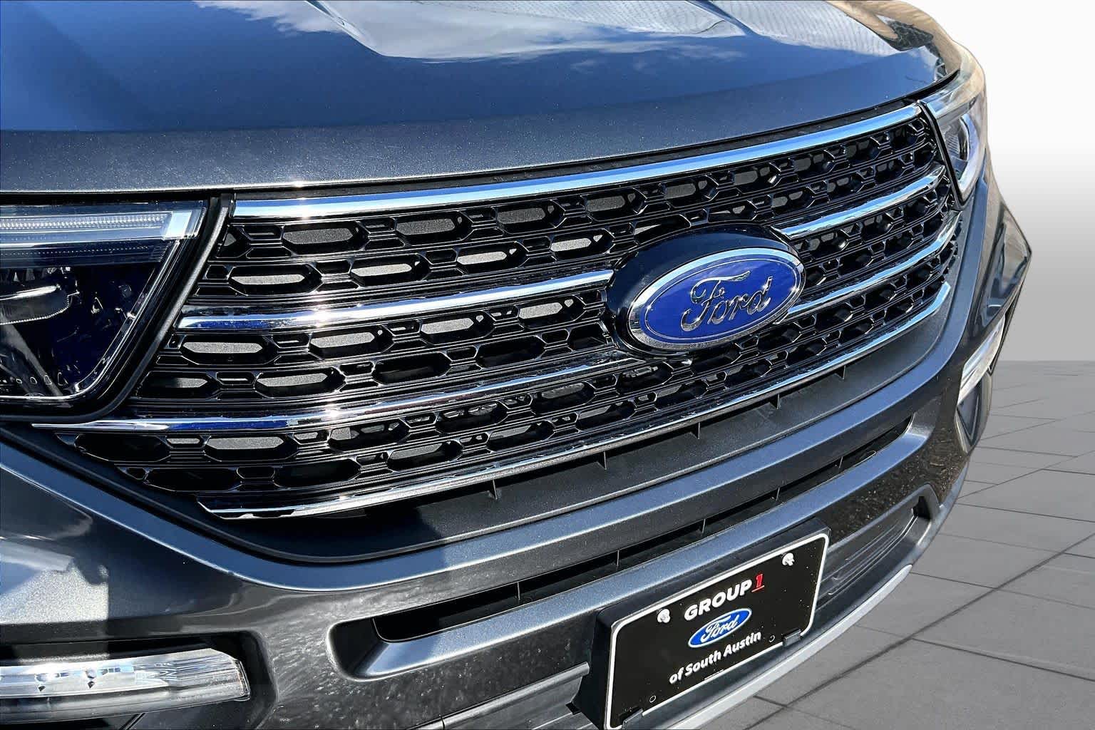 2020 Ford Explorer