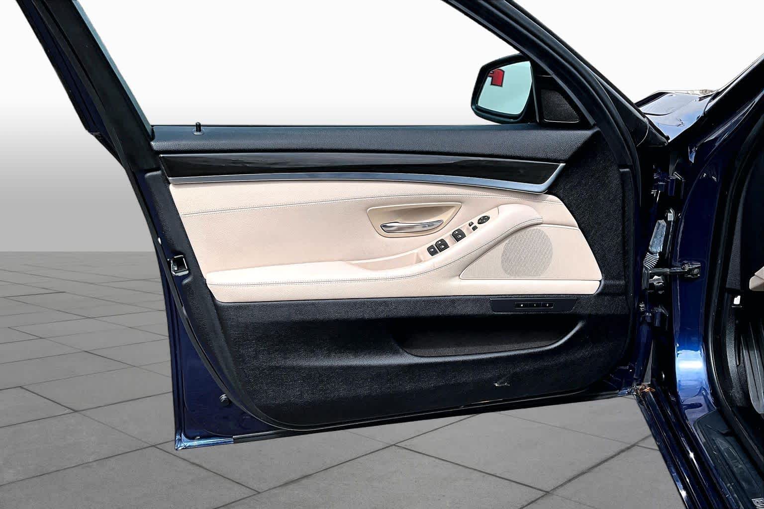 2011 BMW 528i