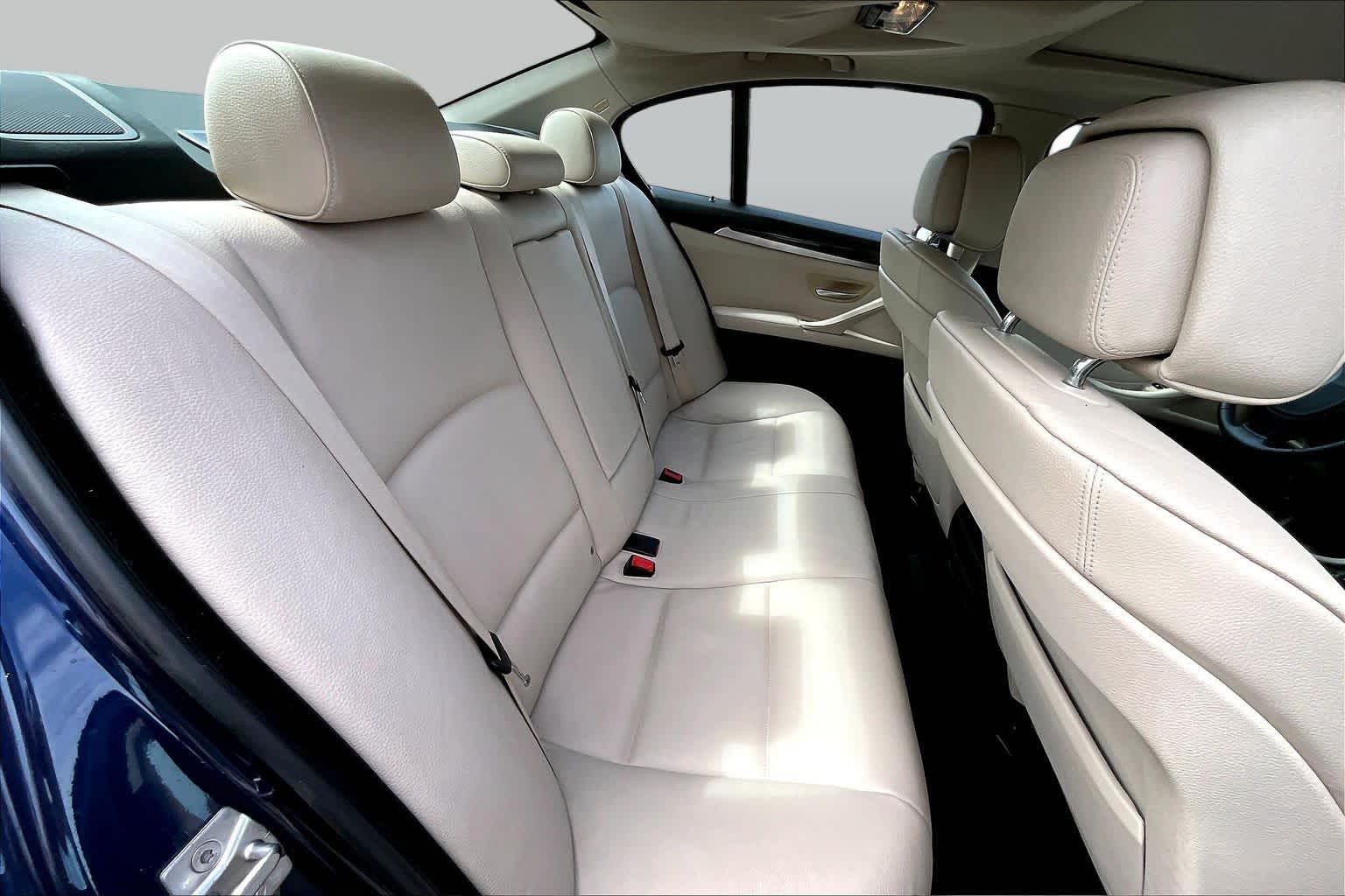 2011 BMW 528i