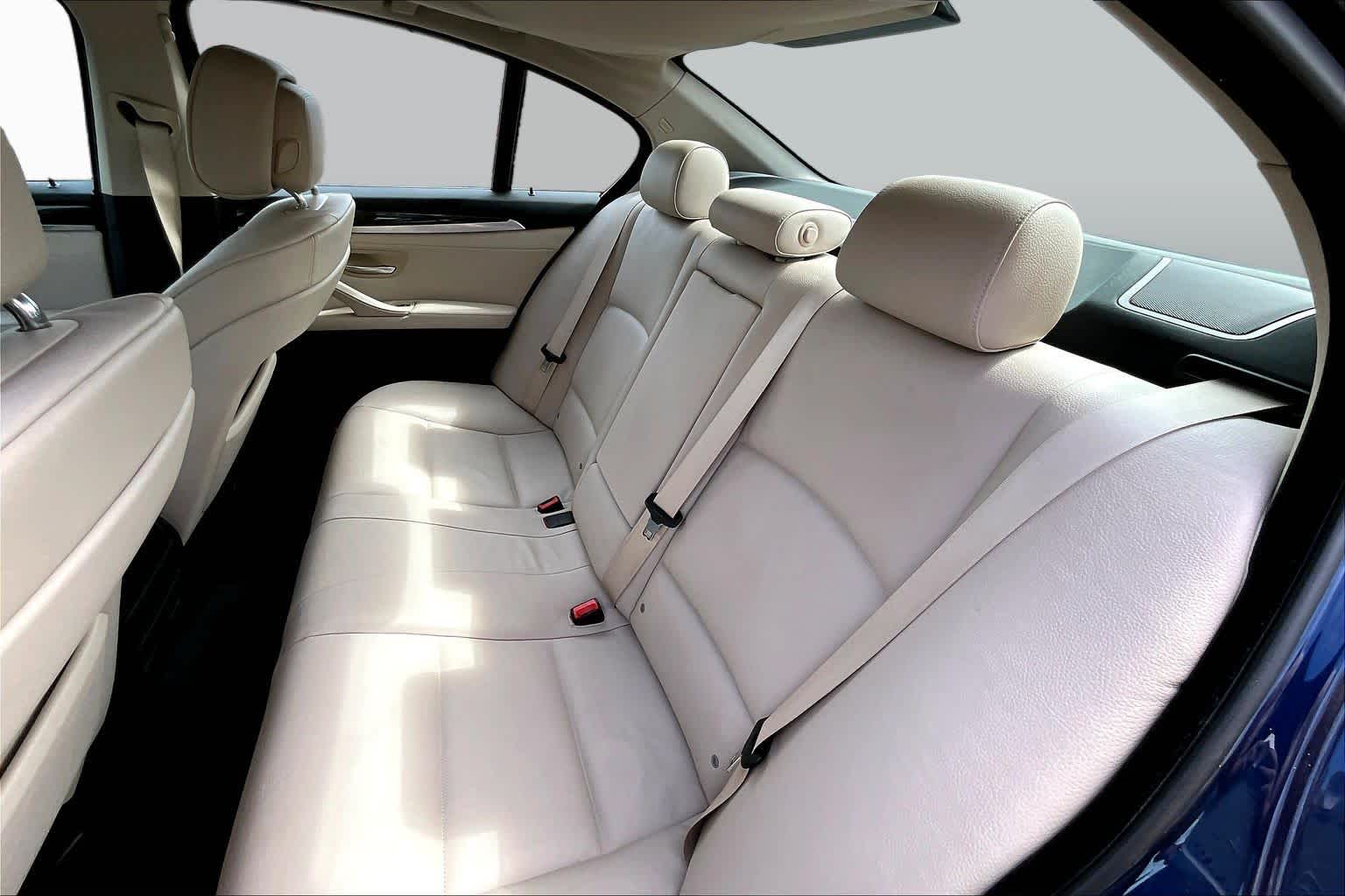 2011 BMW 528i