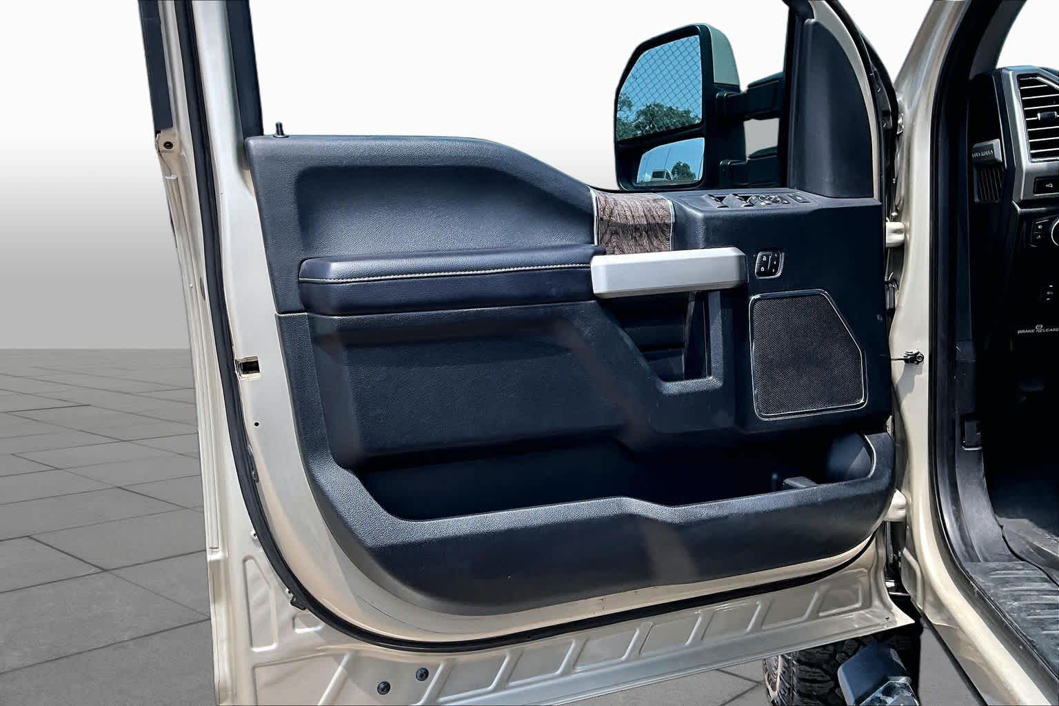2017 Ford Super Duty F-350 SRW Pickup