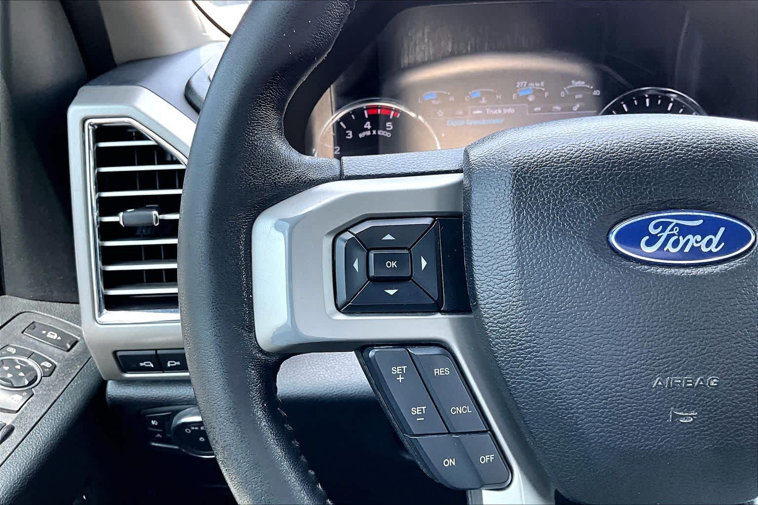 2017 Ford Super Duty F-350 SRW Pickup