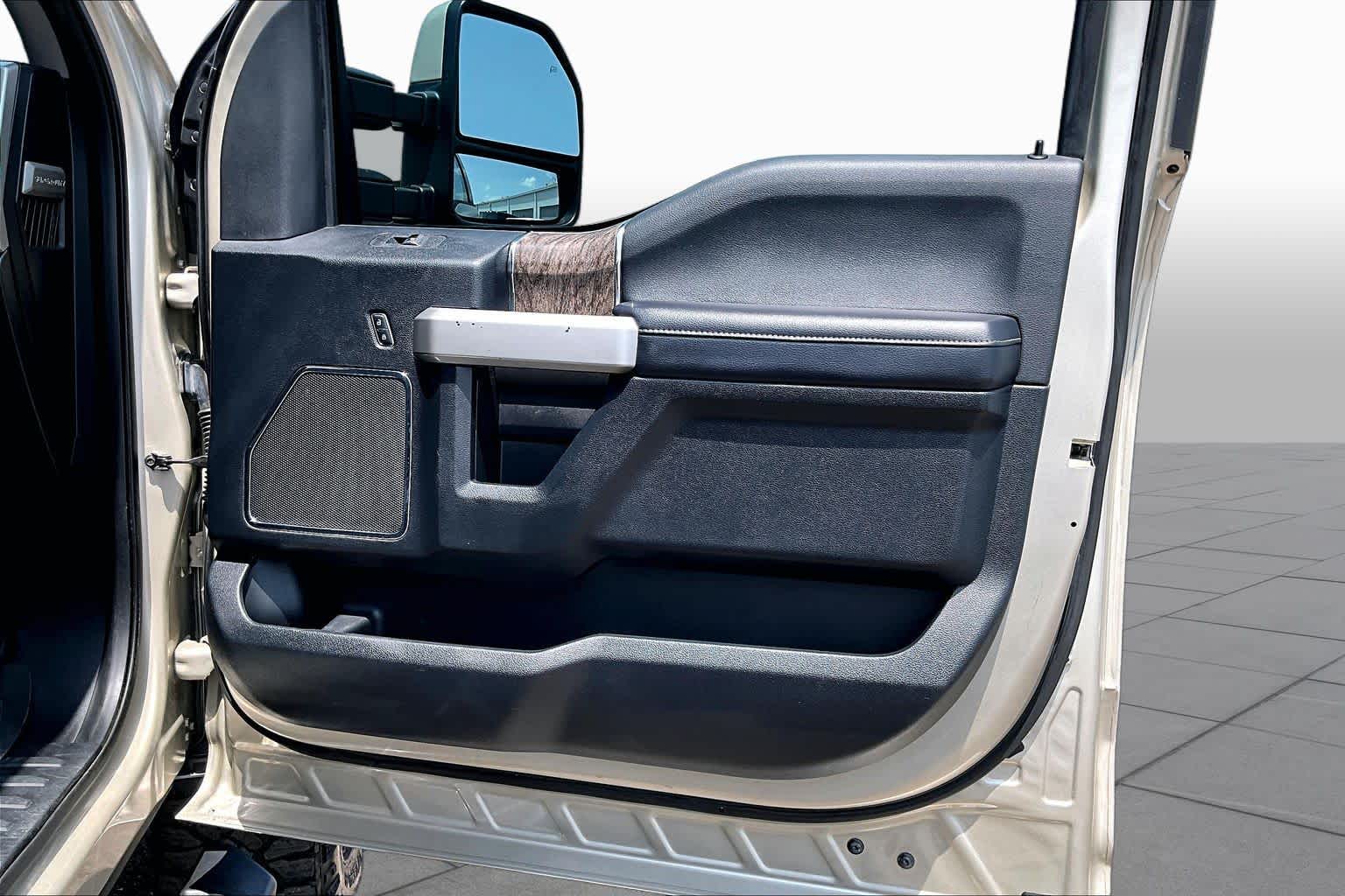 2017 Ford Super Duty F-350 SRW Pickup