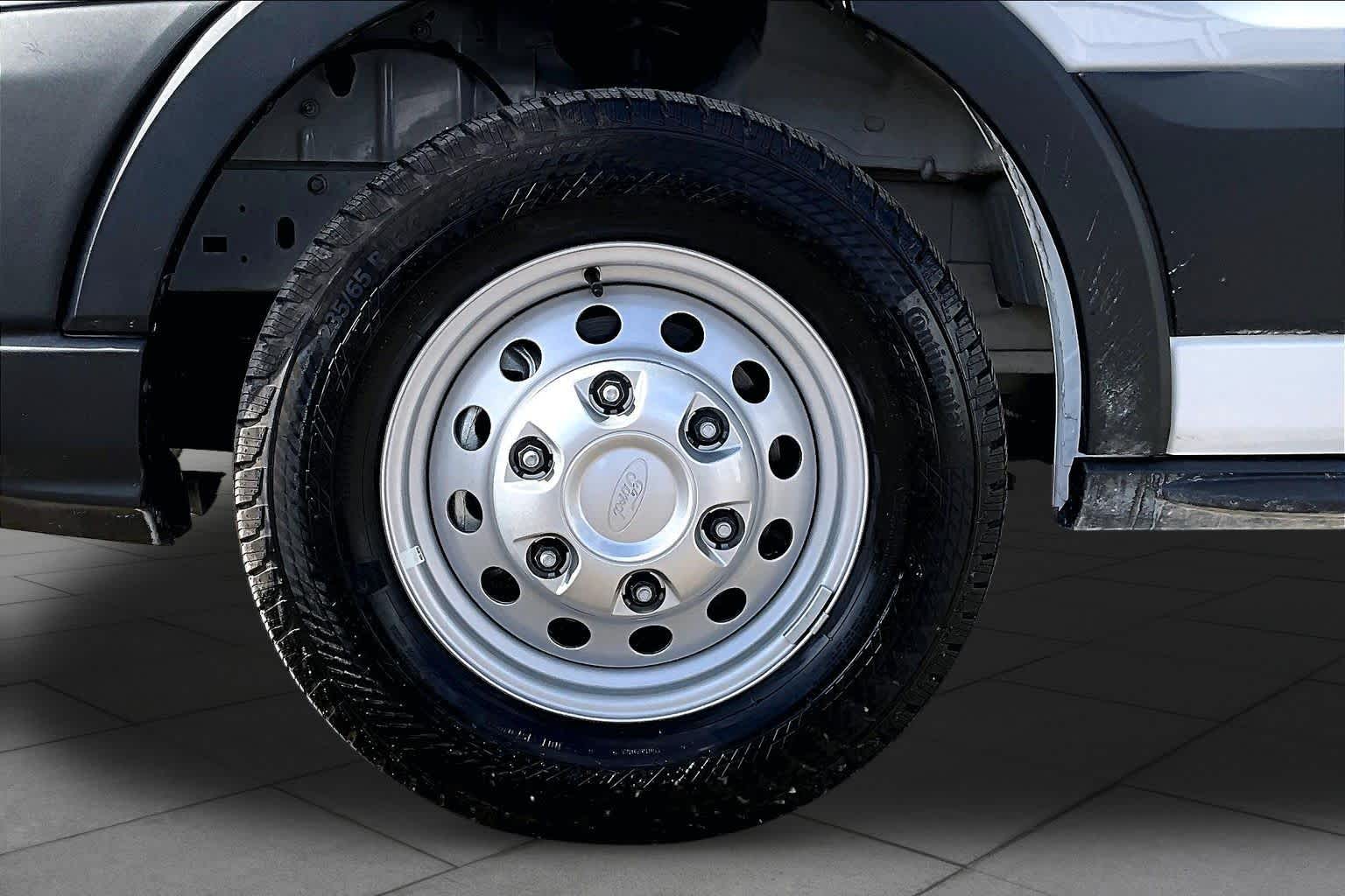 2025 Ford Transit Cargo Van
