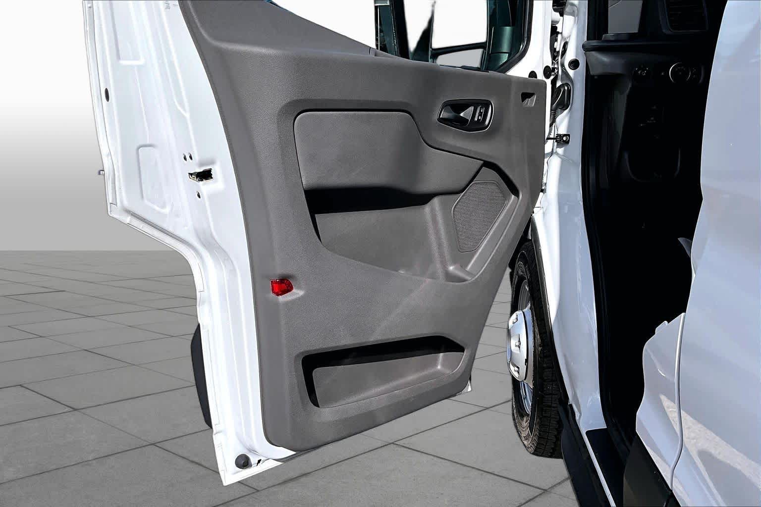2025 Ford Transit Cargo Van