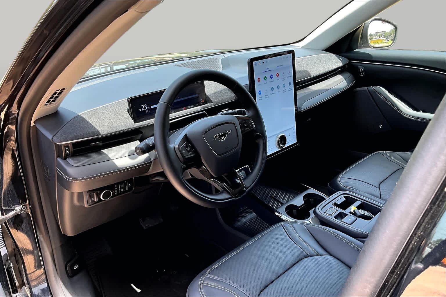 2025 Ford Mustang Mach-E