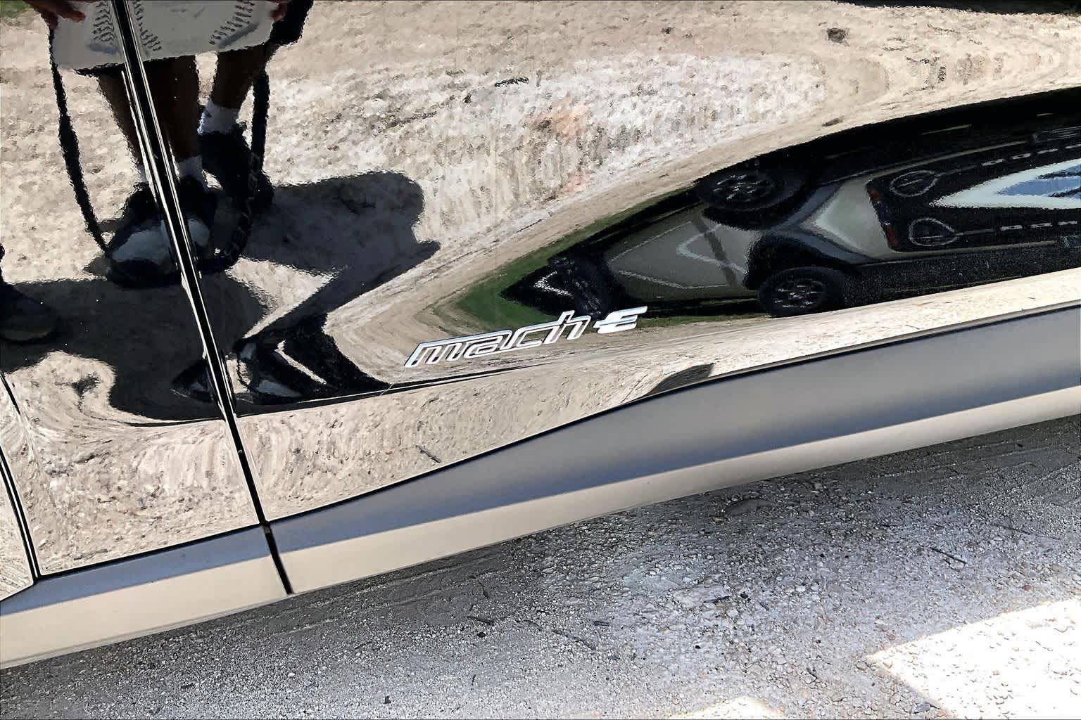 2025 Ford Mustang Mach-E