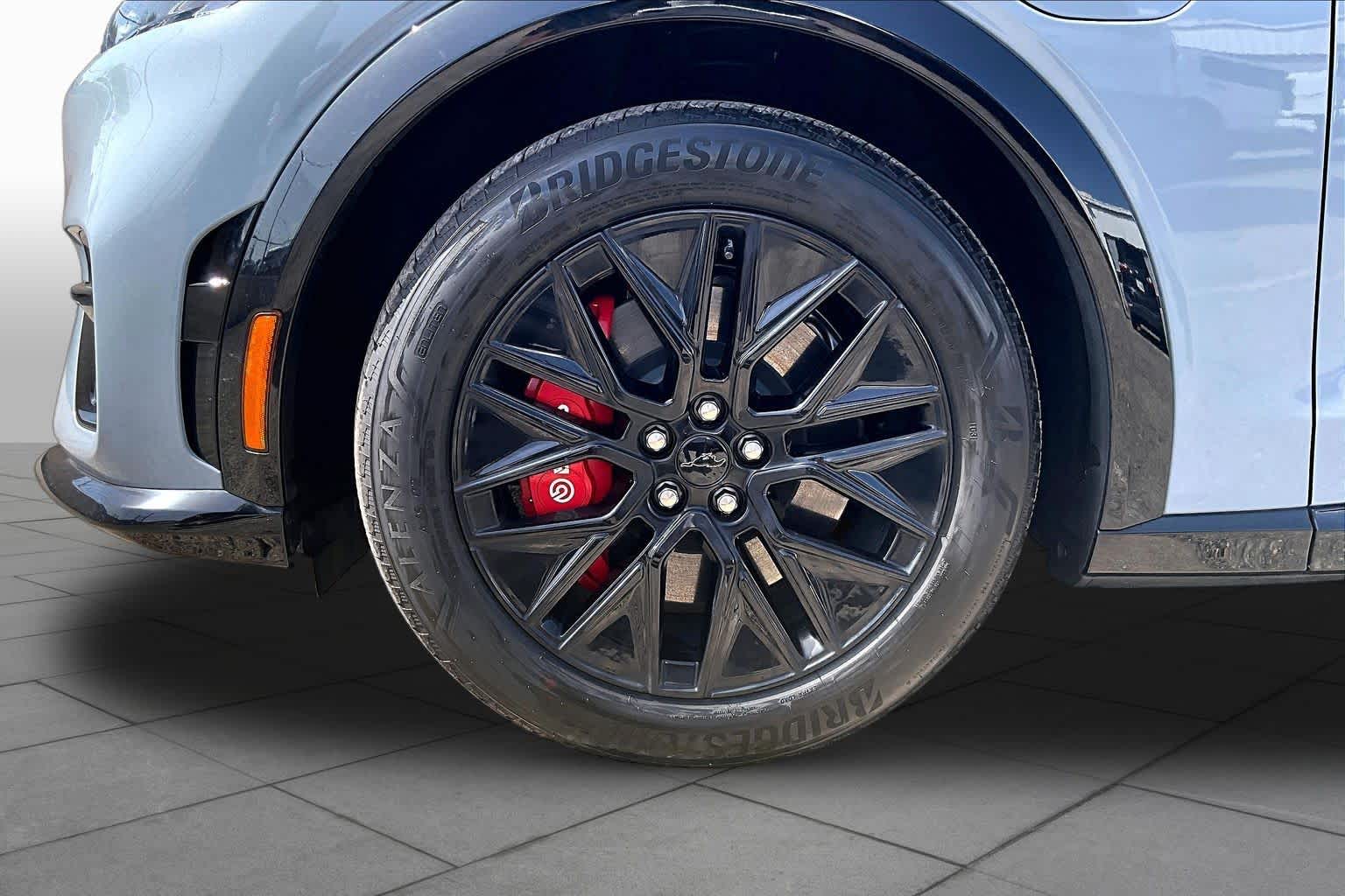 2025 Ford Mustang Mach-E