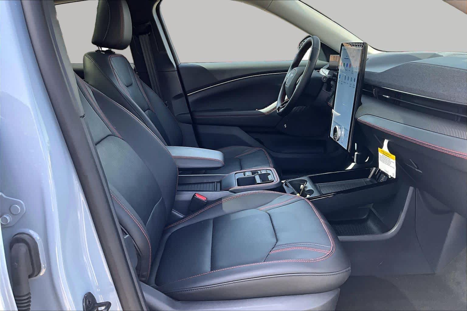 2025 Ford Mustang Mach-E