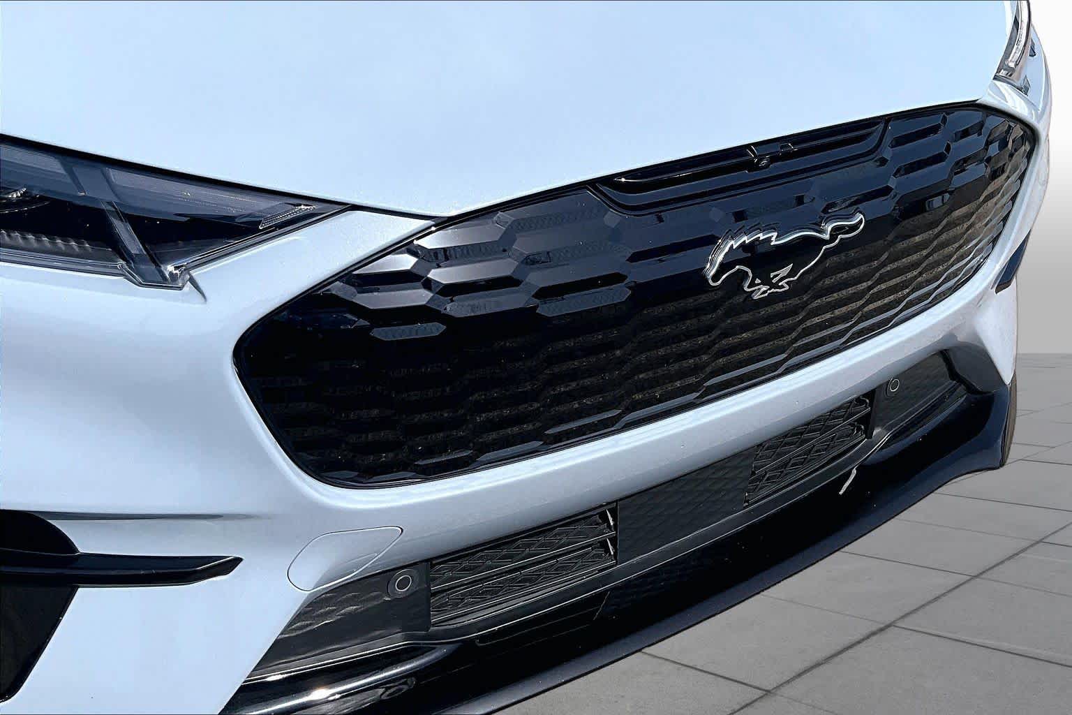 2025 Ford Mustang Mach-E