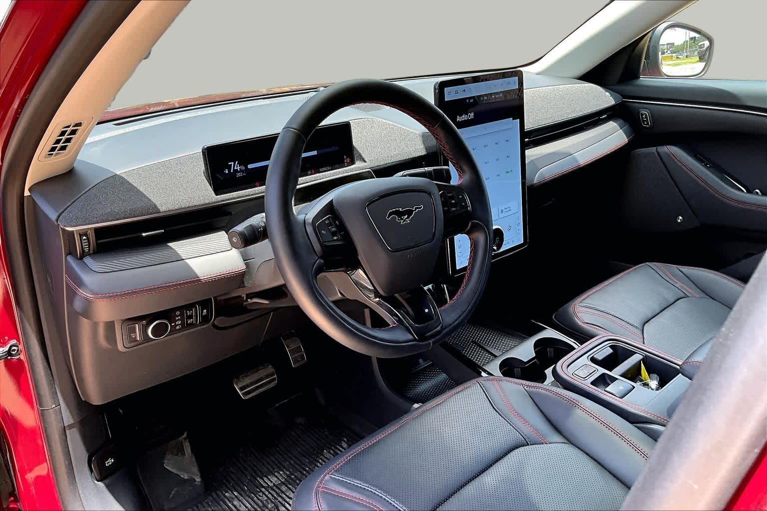 2025 Ford Mustang Mach-E