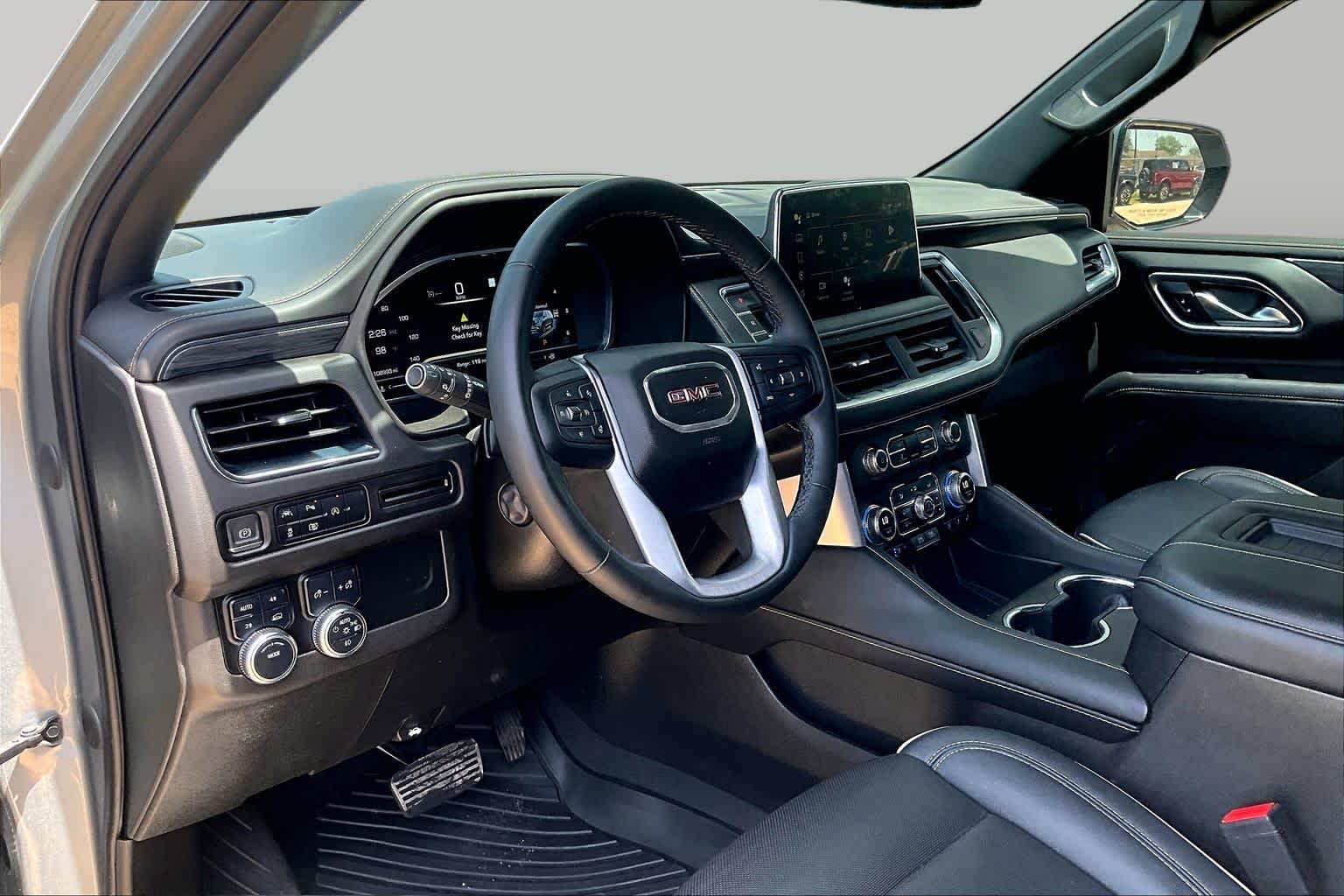 2023 GMC Yukon XL