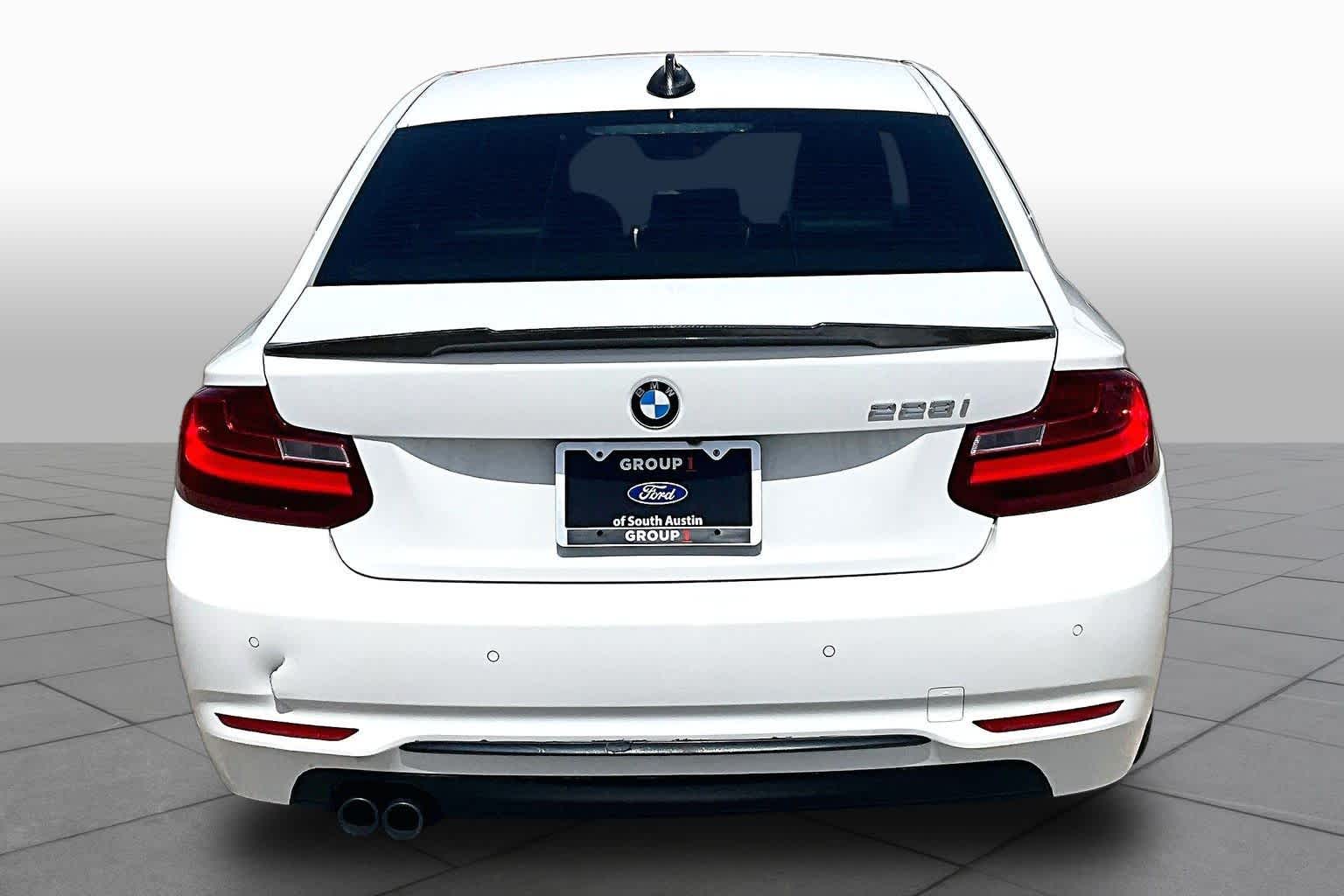 2016 BMW 228i