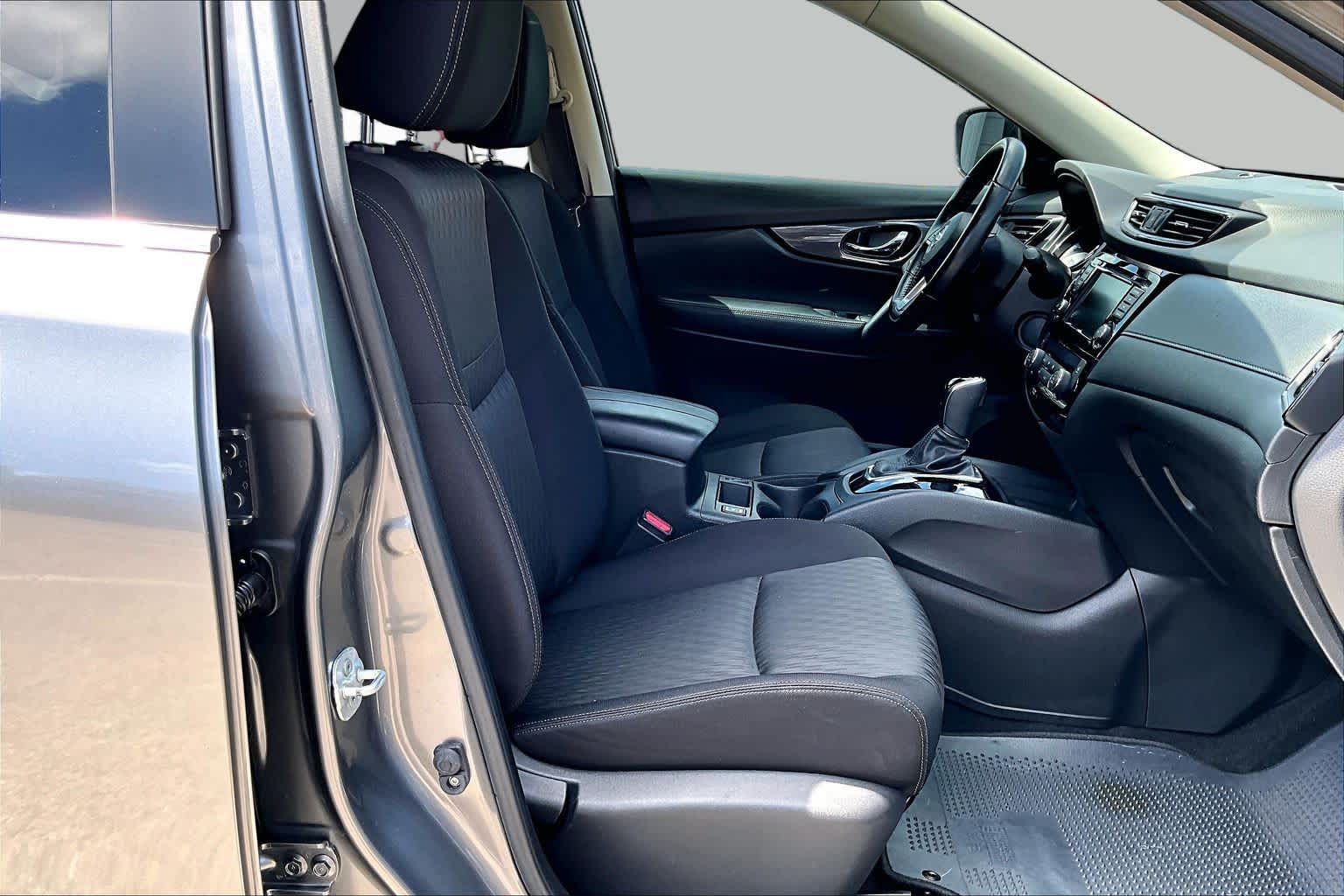 2020 Nissan Rogue
