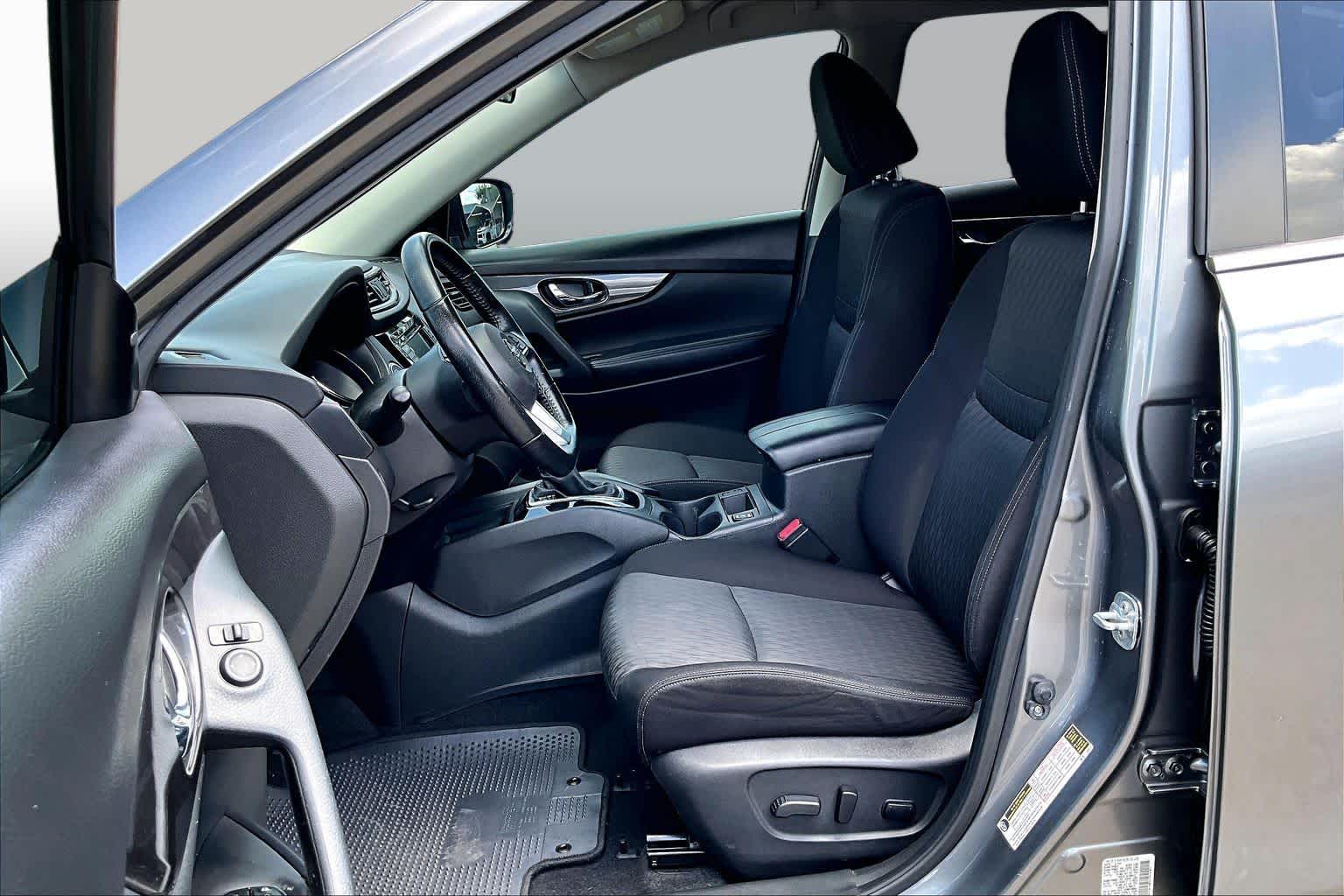 2020 Nissan Rogue