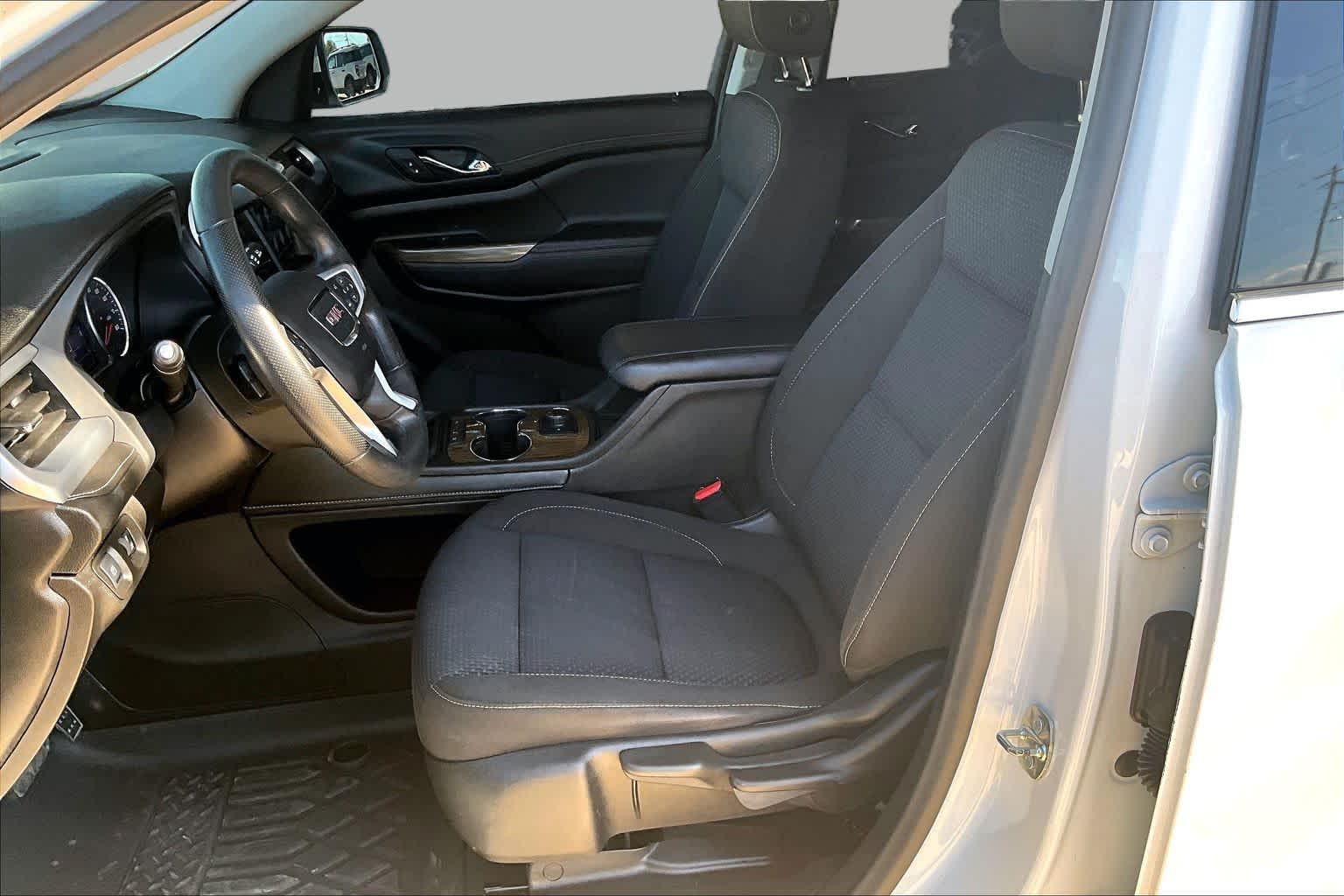 2022 GMC Acadia