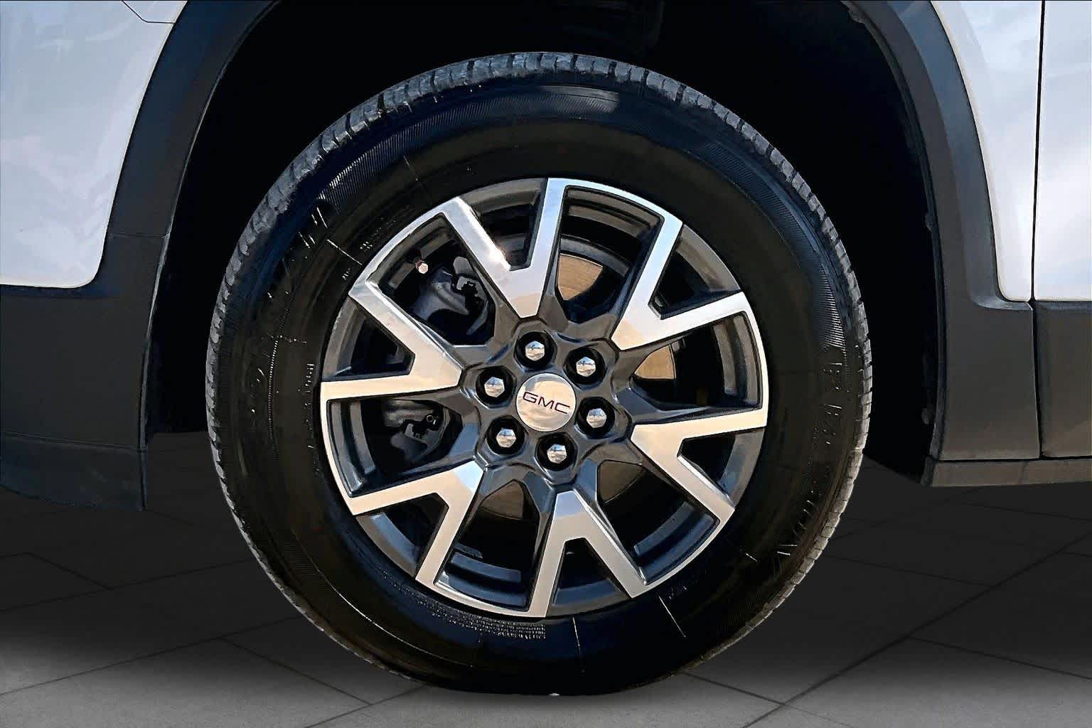 2022 GMC Acadia