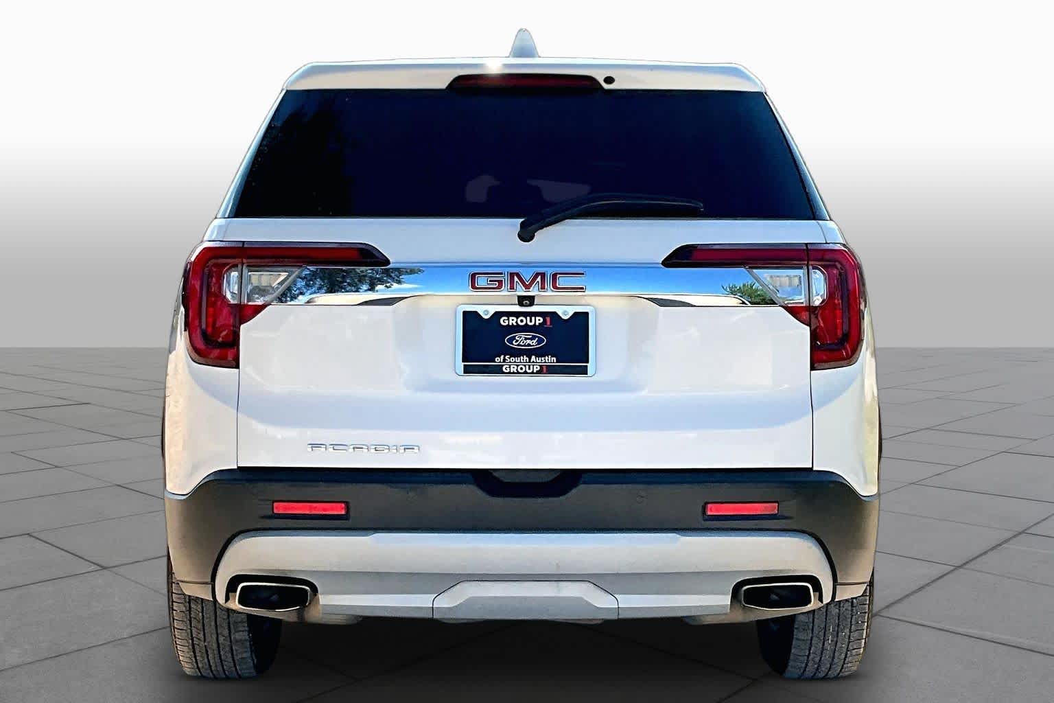 2022 GMC Acadia