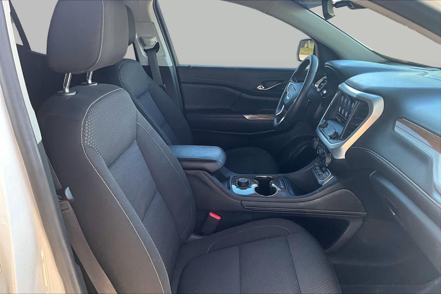 2022 GMC Acadia