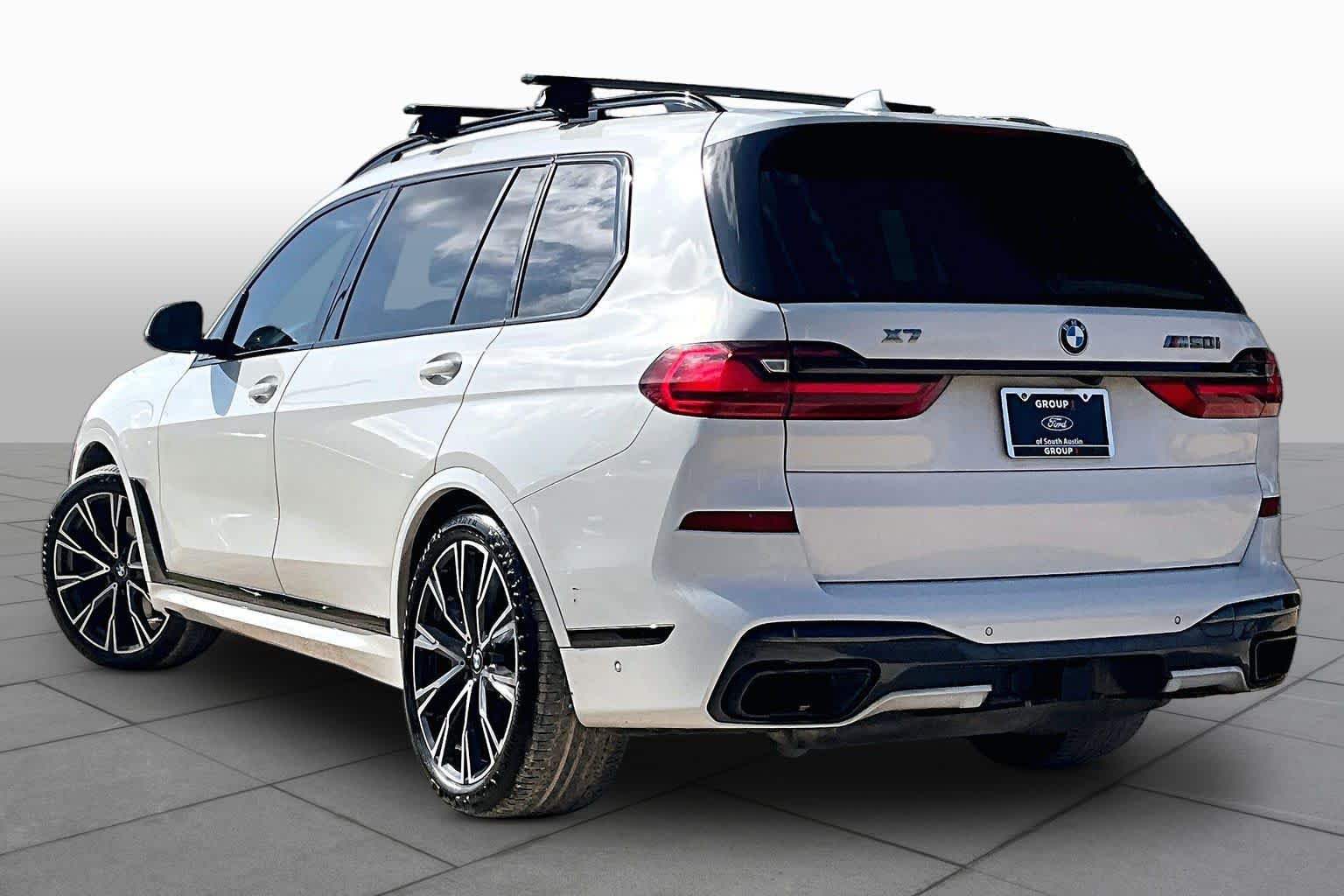 2021 BMW X7 M50i