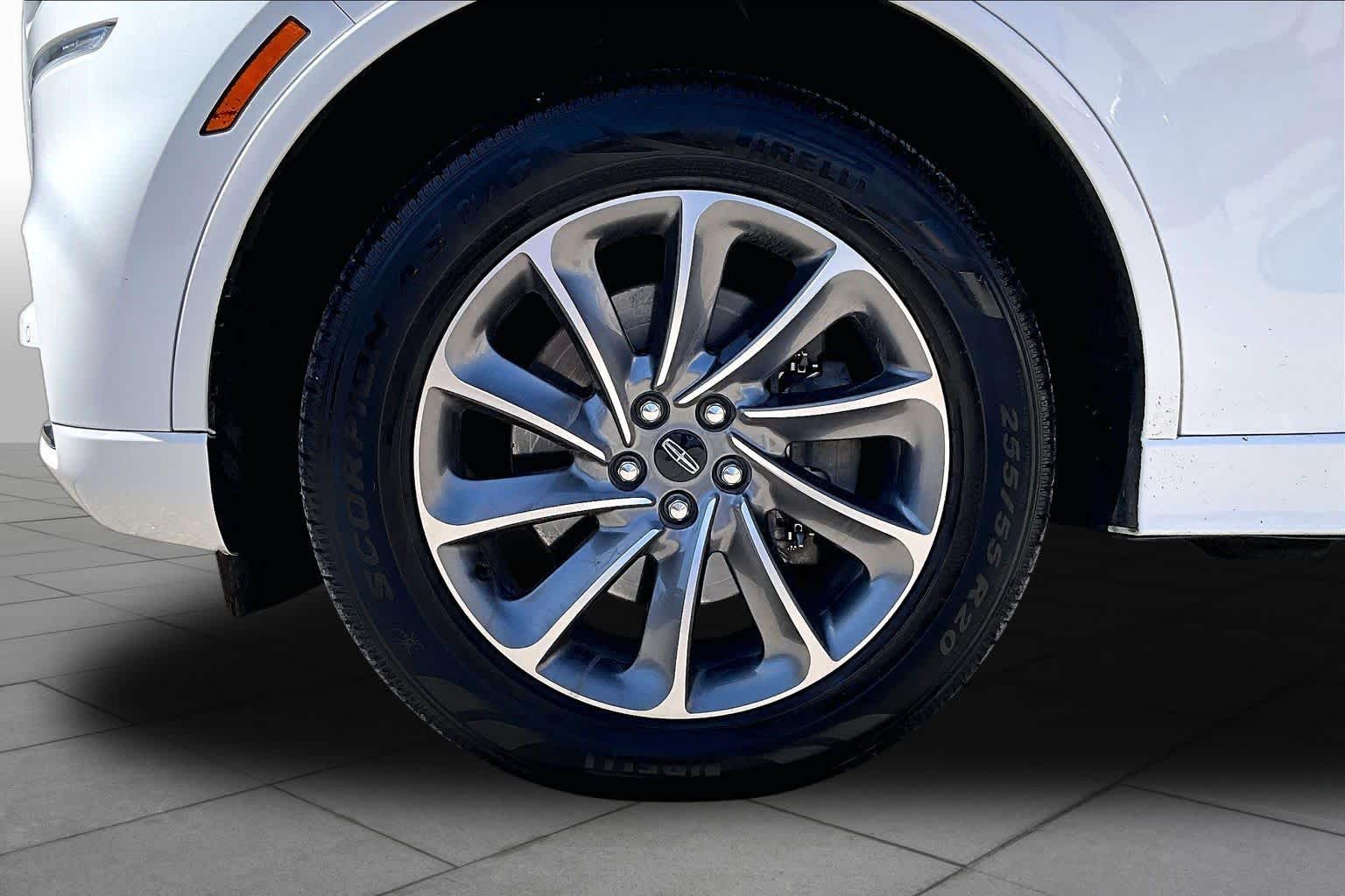 2020 Lincoln Aviator