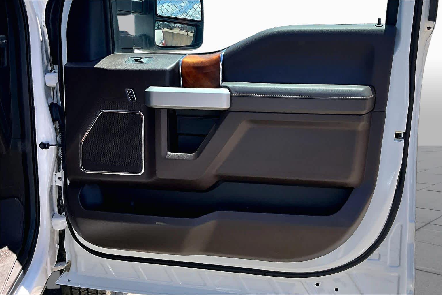 2018 Ford Super Duty F-450 Pickup