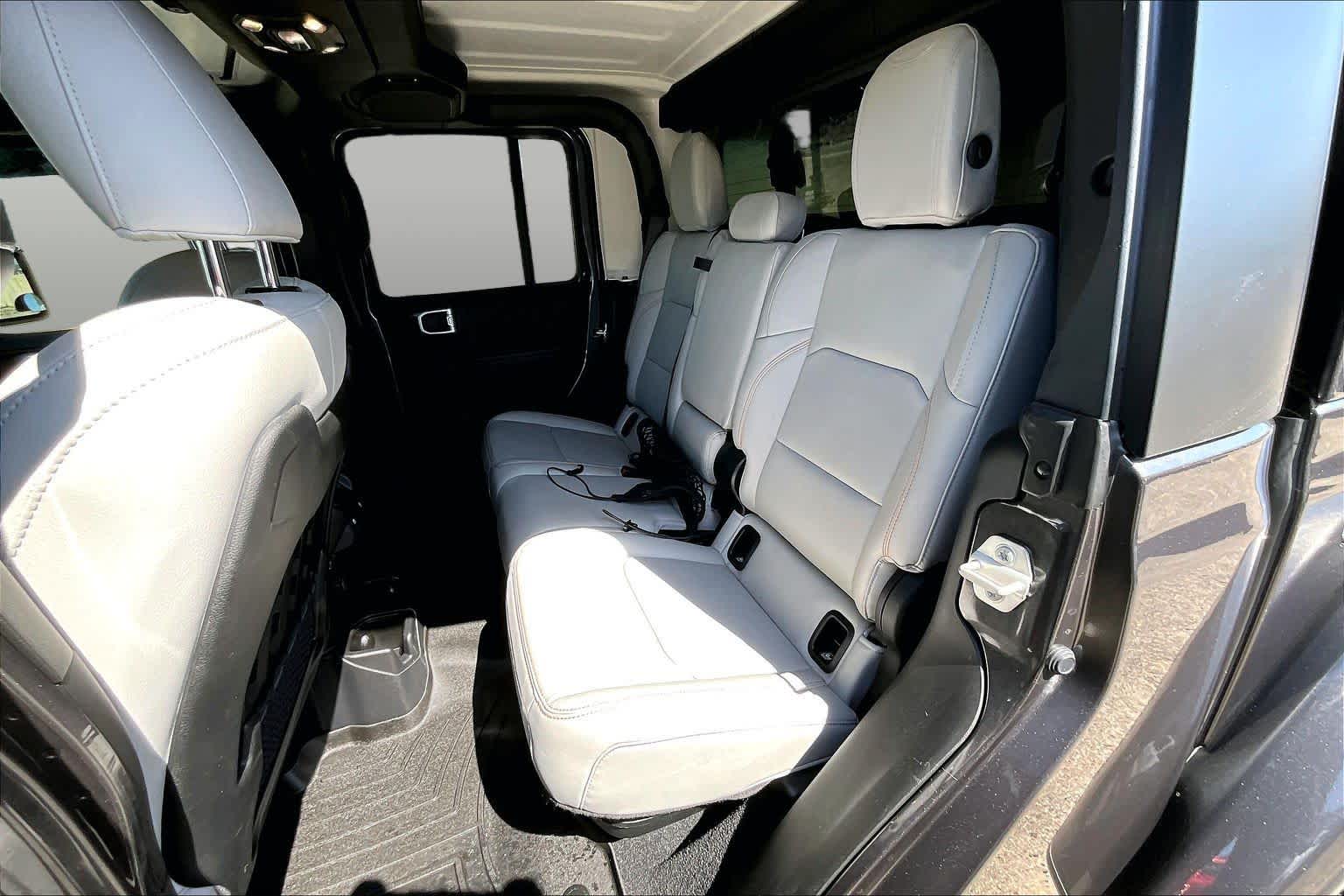 2023 Jeep Gladiator