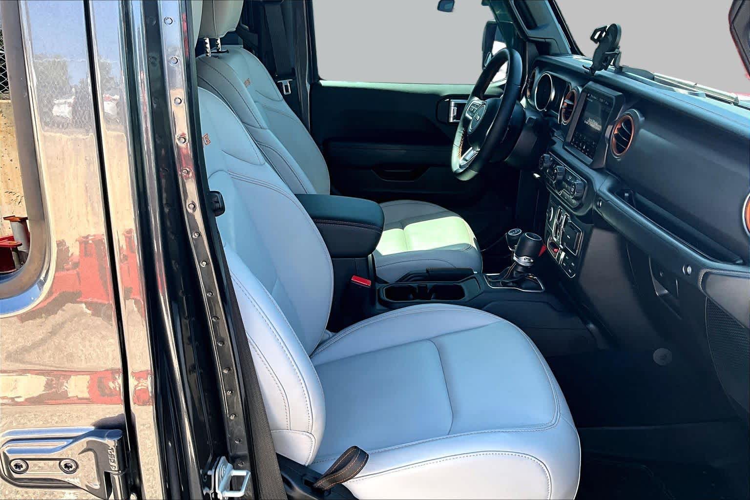 2023 Jeep Gladiator