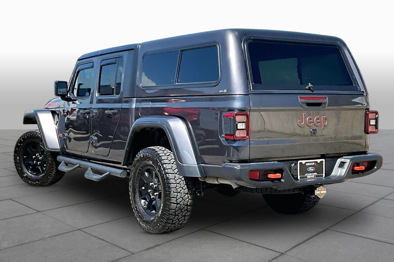 2023 Jeep Gladiator