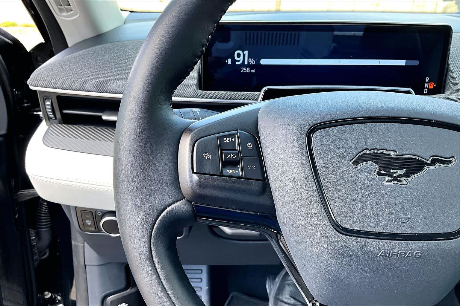 2025 Ford Mustang Mach-E