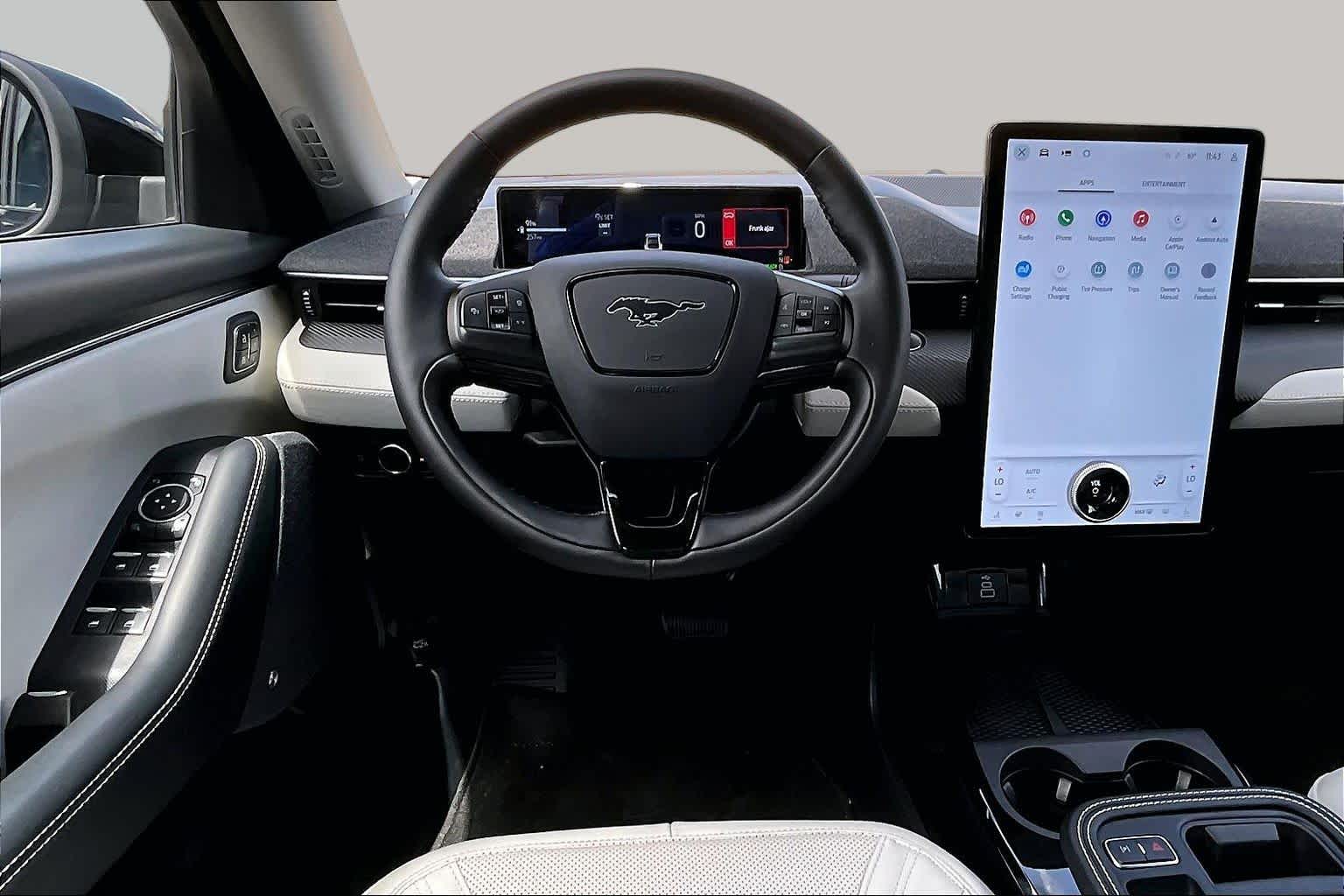 2025 Ford Mustang Mach-E