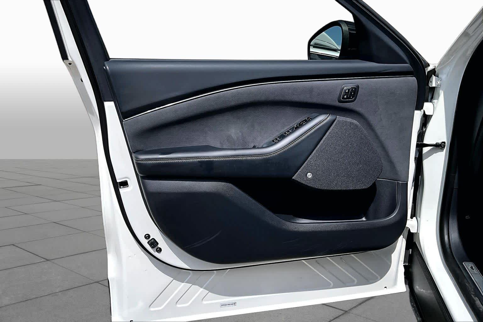 2023 Ford Mustang Mach-E