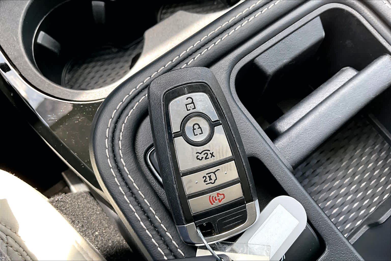 2025 Ford Mustang Mach-E