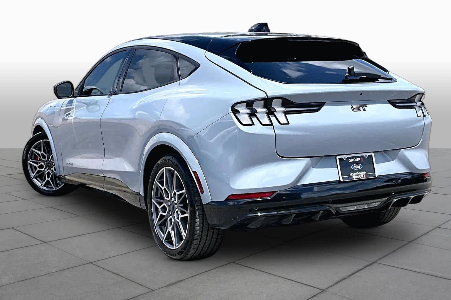 2025 Ford Mustang Mach-E