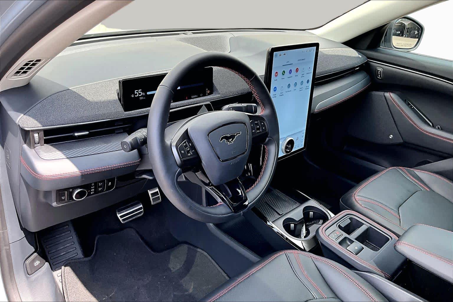 2025 Ford Mustang Mach-E