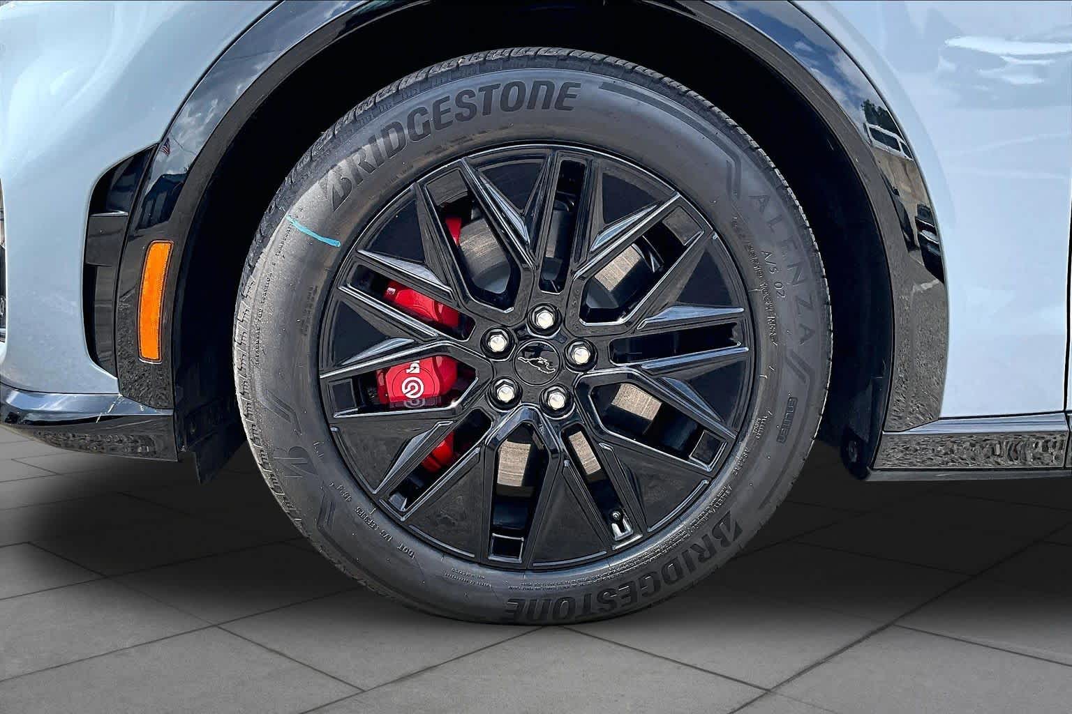 2025 Ford Mustang Mach-E