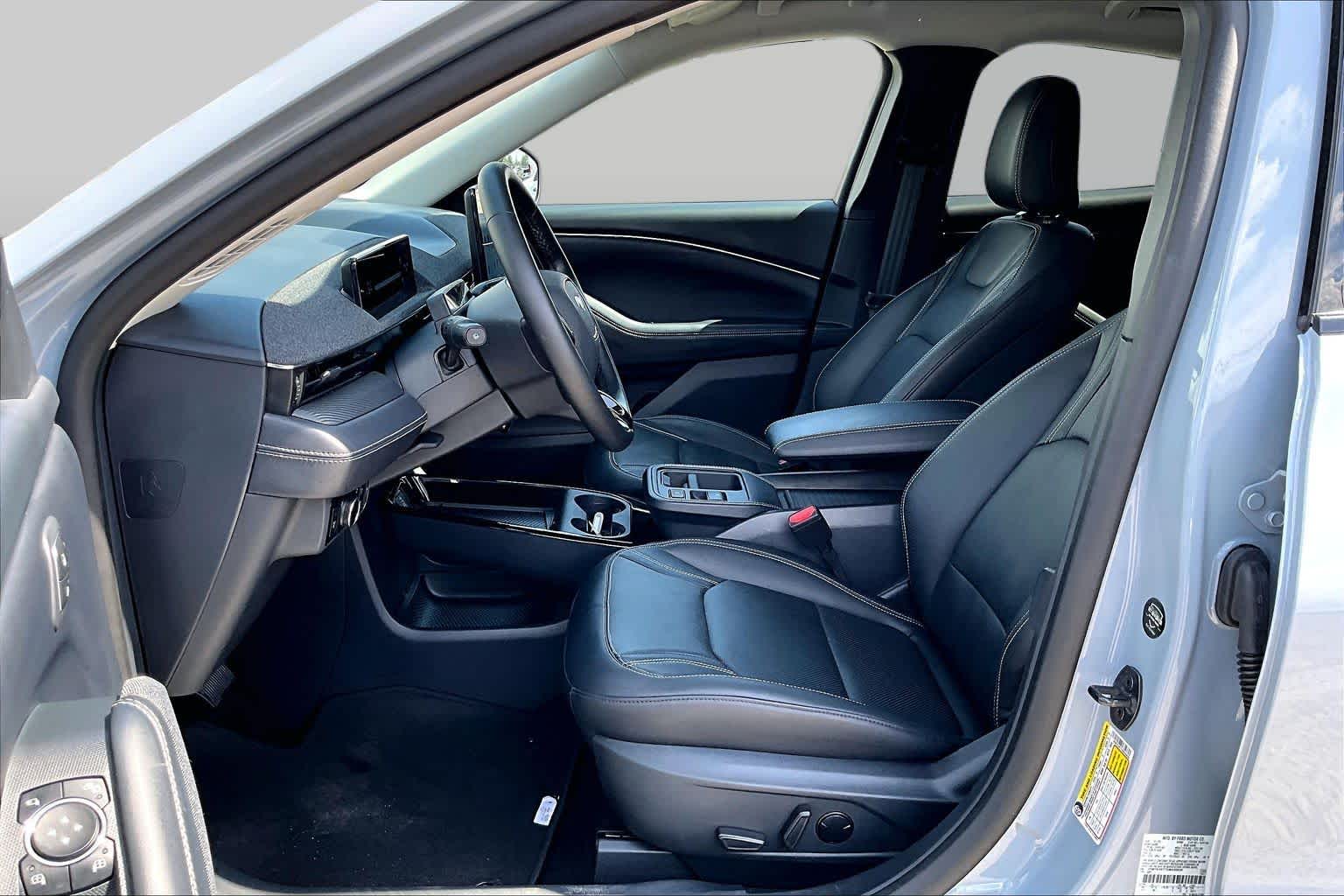 2025 Ford Mustang Mach-E