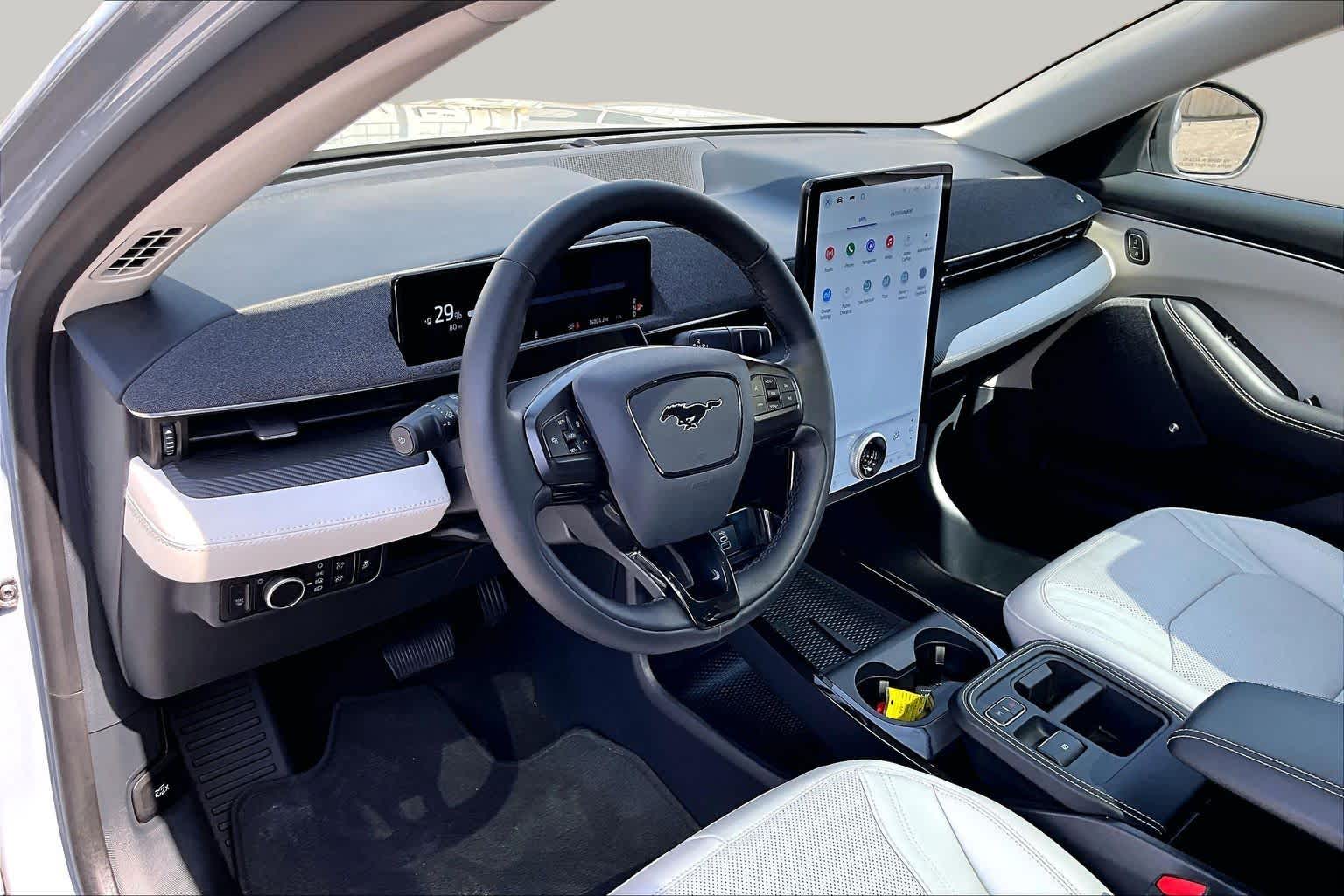2025 Ford Mustang Mach-E