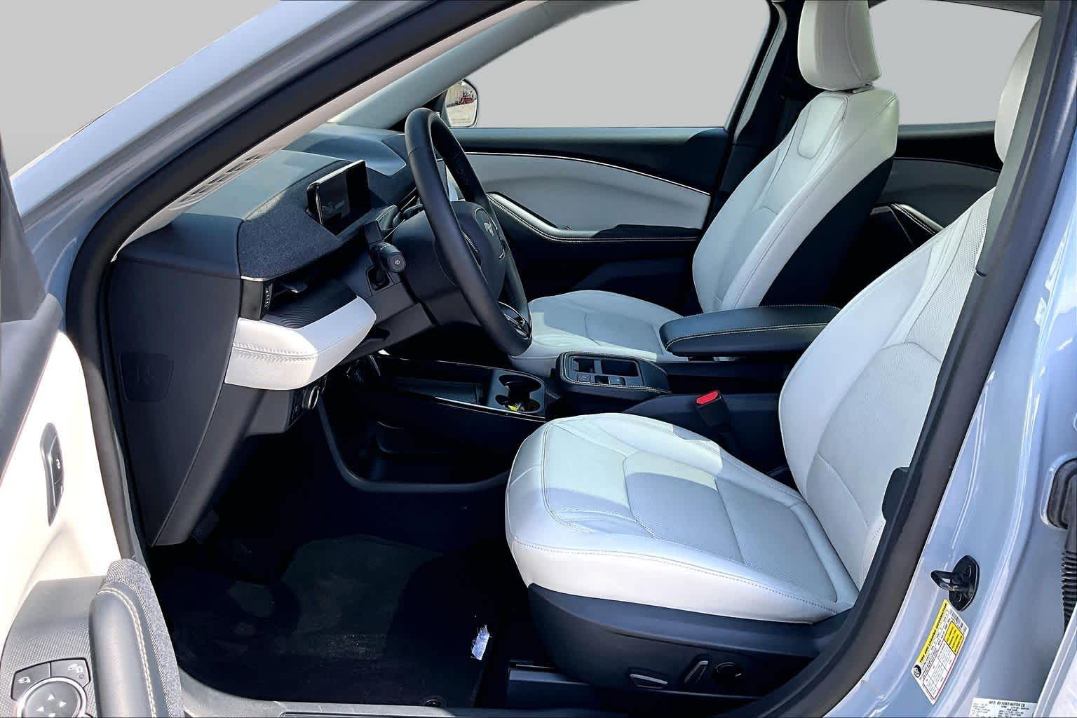 2025 Ford Mustang Mach-E